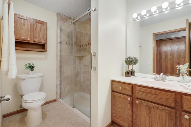 14687 Europa Way, Apple Valley, MN 55124