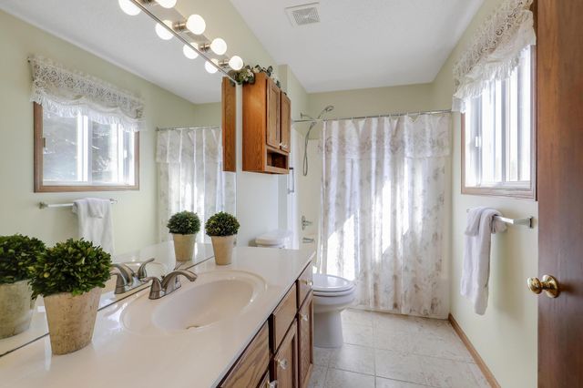 14687 Europa Way, Apple Valley, MN 55124