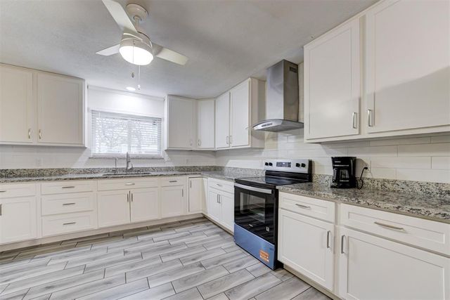 13425 Chaparral Road, Norman, OK 73026