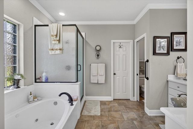 111 Trailwood Road, Enchanted Oaks, TX 75156
