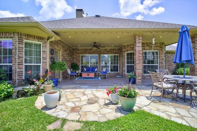 111 Trailwood Road, Enchanted Oaks, TX 75156