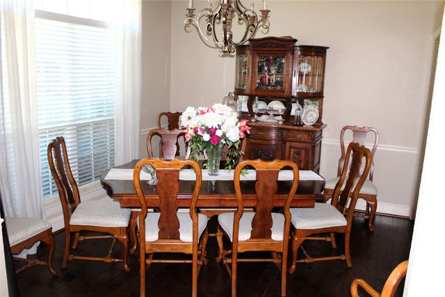111 Trailwood Road, Enchanted Oaks, TX 75156