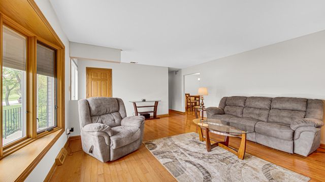 13670 W 90th Avenue, St. John, IN 46373