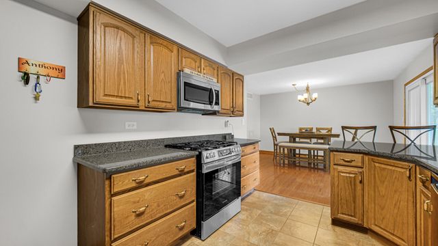 13670 W 90th Avenue, St. John, IN 46373