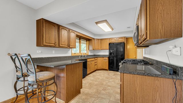 13670 W 90th Avenue, St. John, IN 46373
