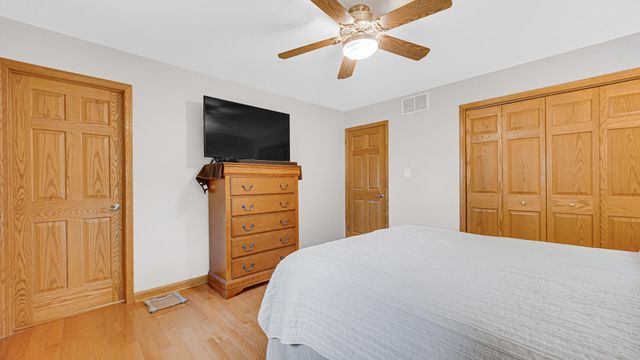 13670 W 90th Avenue, St. John, IN 46373