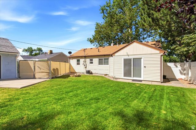 446 N 100 E, Kaysville, UT 84037