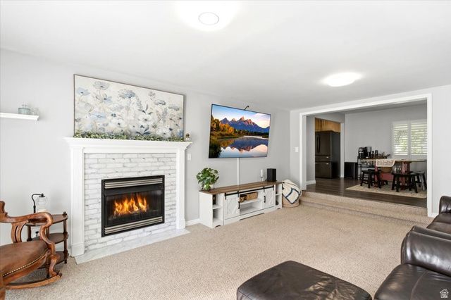 446 N 100 E, Kaysville, UT 84037