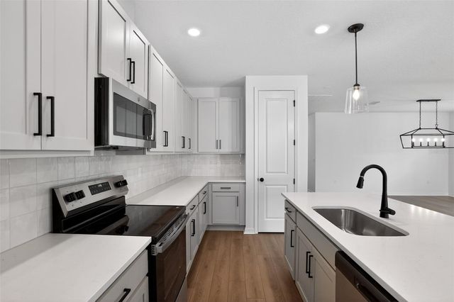 30131 EMERALD FOREST DRIVE, Mount Dora, FL 32757