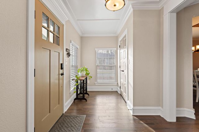 110 E Houston Street, Leonard, TX 75452