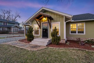 110 E Houston Street, Leonard, TX 75452