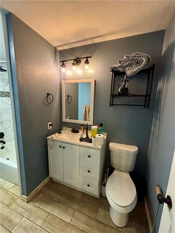2810 Forest Bend, Bryan, TX 77801
