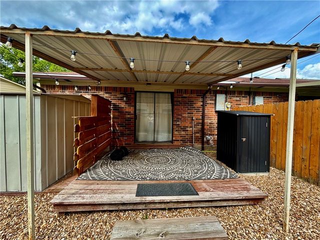 2810 Forest Bend, Bryan, TX 77801
