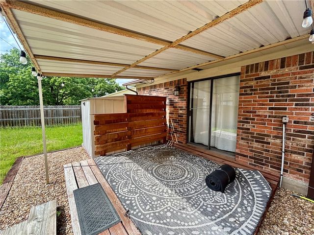 2810 Forest Bend, Bryan, TX 77801