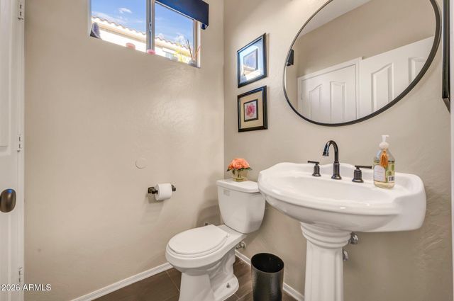 304 W MOUNTAIN SAGE Drive, Phoenix, AZ 85045