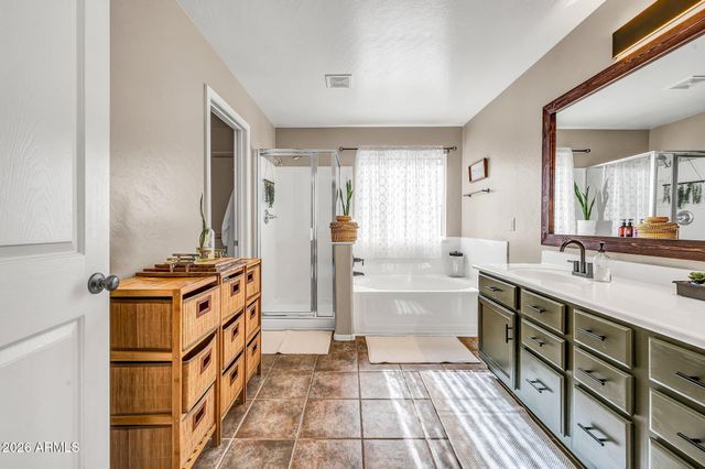 304 W MOUNTAIN SAGE Drive, Phoenix, AZ 85045