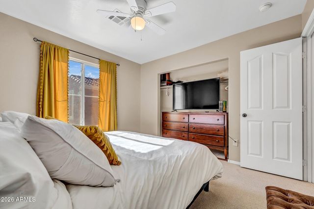 304 W MOUNTAIN SAGE Drive, Phoenix, AZ 85045