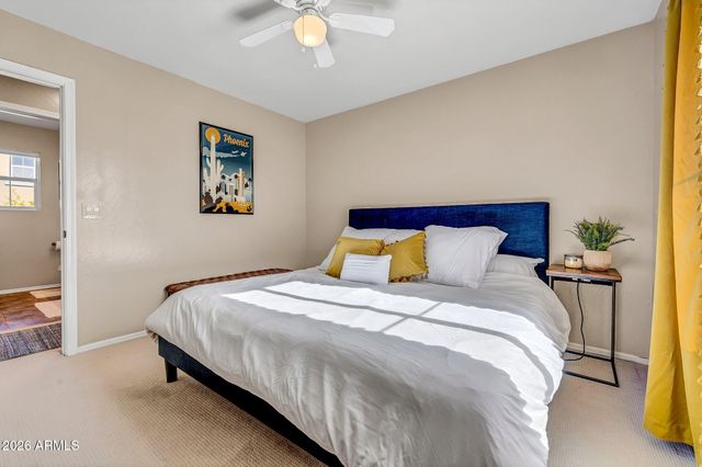 304 W MOUNTAIN SAGE Drive, Phoenix, AZ 85045