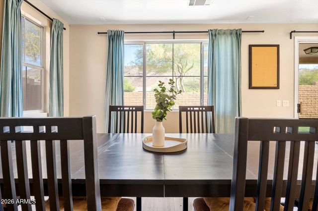 304 W MOUNTAIN SAGE Drive, Phoenix, AZ 85045