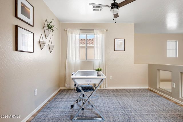 304 W MOUNTAIN SAGE Drive, Phoenix, AZ 85045