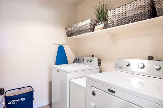 304 W MOUNTAIN SAGE Drive, Phoenix, AZ 85045