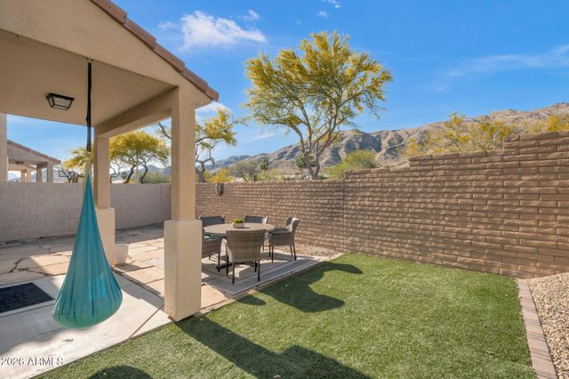 304 W MOUNTAIN SAGE Drive, Phoenix, AZ 85045