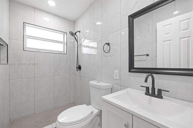 1956 Madison St, Hollywood, FL 33020