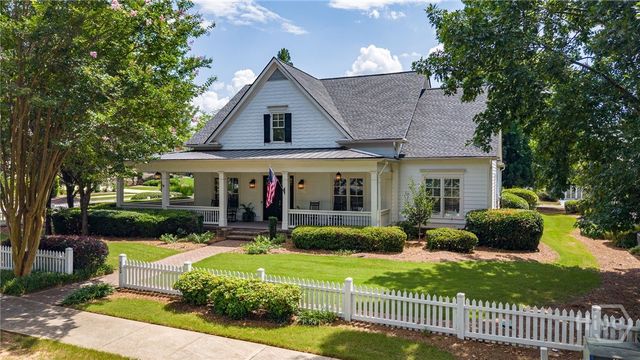 300 Horseshoe Bend, Statham, GA 30666