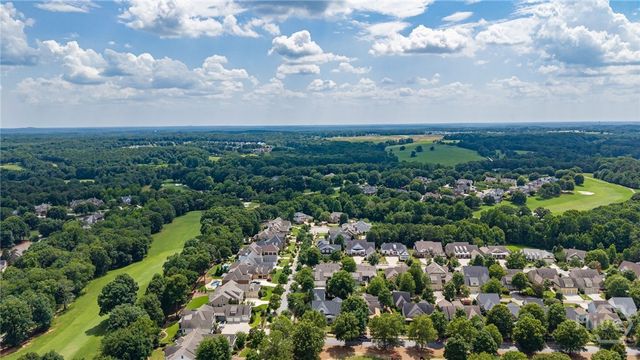 300 Horseshoe Bend, Statham, GA 30666