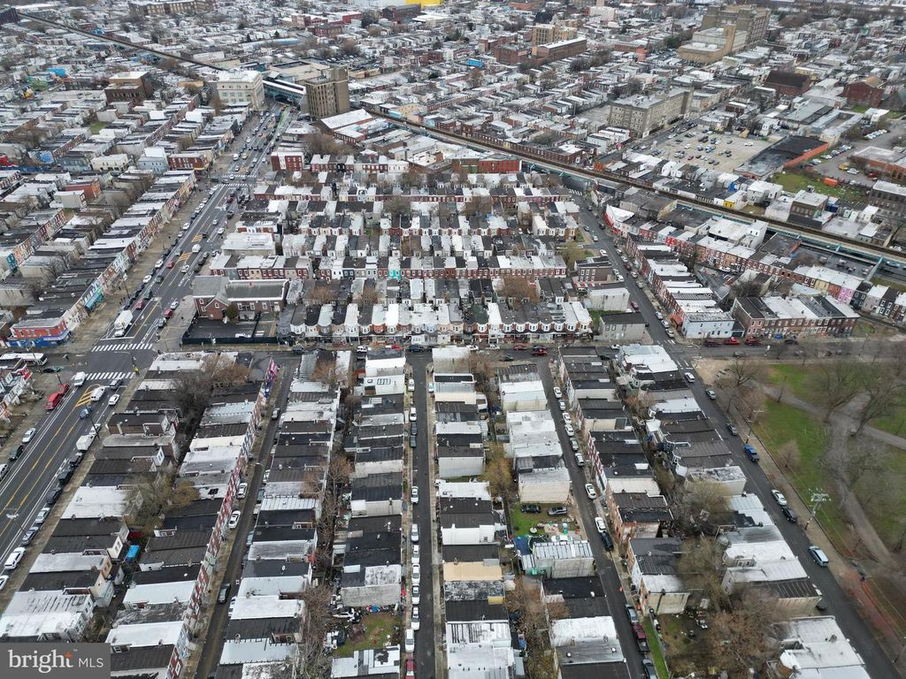 646 E LIPPINCOTT ST, Philadelphia, PA 19134