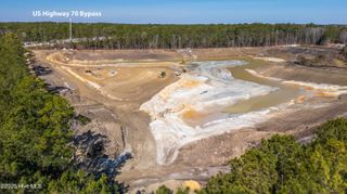 400 Gray Road, Havelock, NC 28532