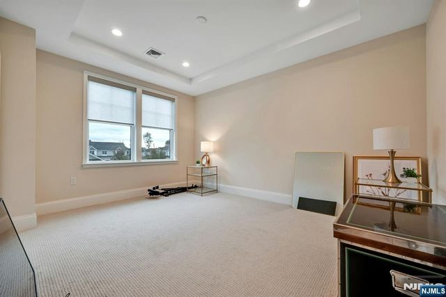 31 St Andrews Circle, River Vale, NJ 07675