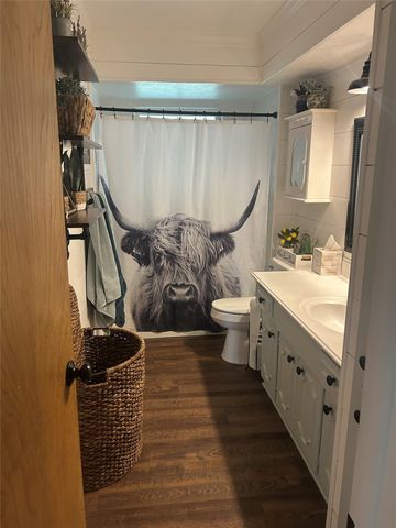206 Vanderbilt Lane, Waxahachie, TX 75165