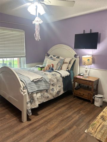 206 Vanderbilt Lane, Waxahachie, TX 75165