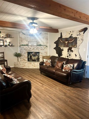 206 Vanderbilt Lane, Waxahachie, TX 75165