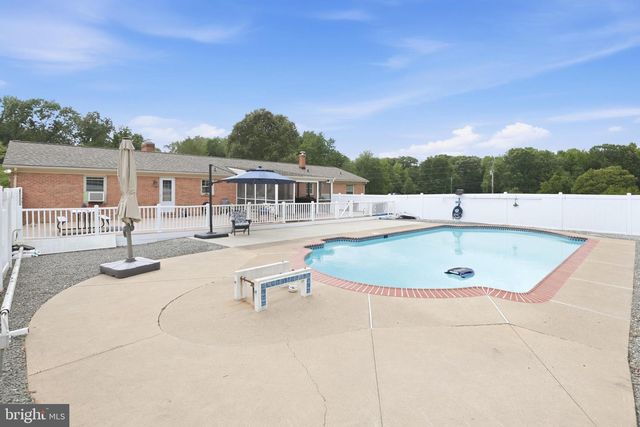 519 MCCARTY RD, Fredericksburg, VA 22405
