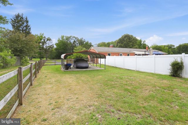 519 MCCARTY RD, Fredericksburg, VA 22405