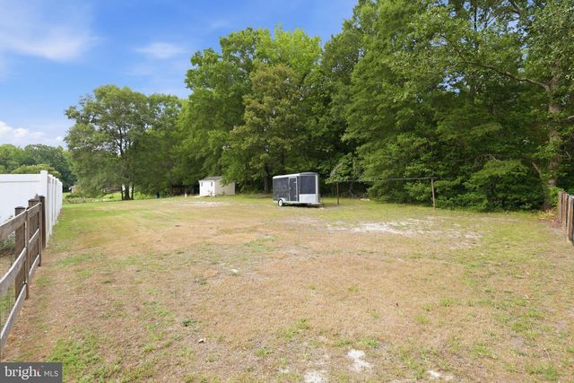 519 MCCARTY RD, Fredericksburg, VA 22405
