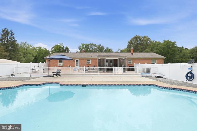 519 MCCARTY RD, Fredericksburg, VA 22405