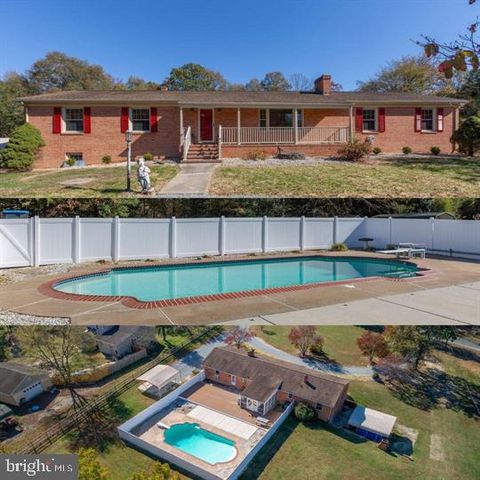 519 MCCARTY RD, Fredericksburg, VA 22405