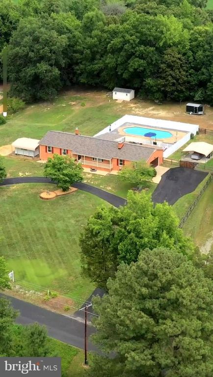 519 MCCARTY RD, Fredericksburg, VA 22405