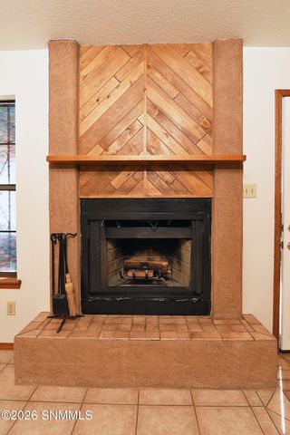 992 Graham Street, Las Cruces, NM 88001