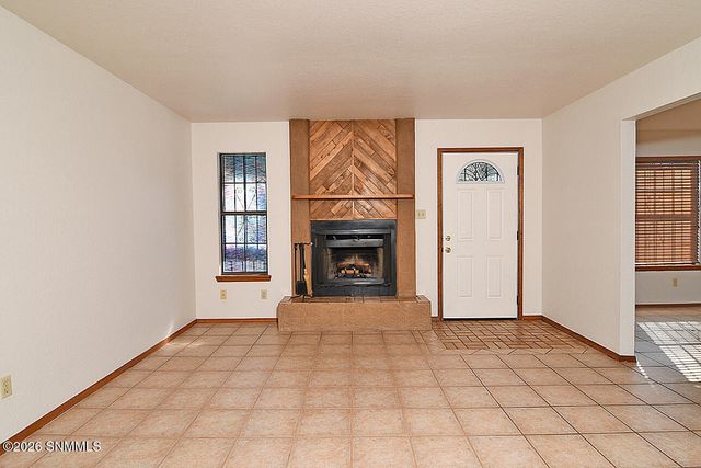 992 Graham Street, Las Cruces, NM 88001