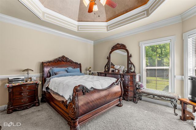 1053 Fawn Hollow, Bossier City, LA 71111