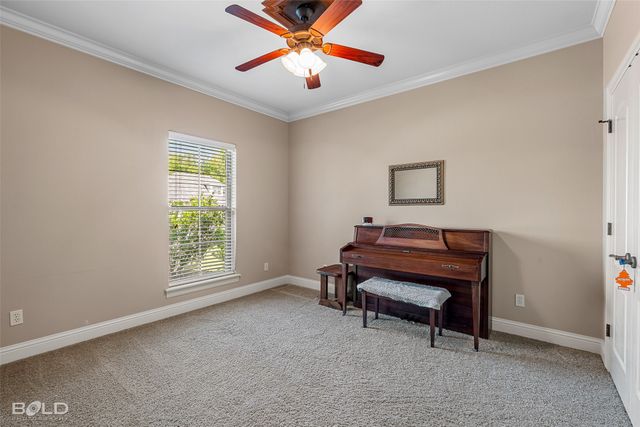 1053 Fawn Hollow, Bossier City, LA 71111