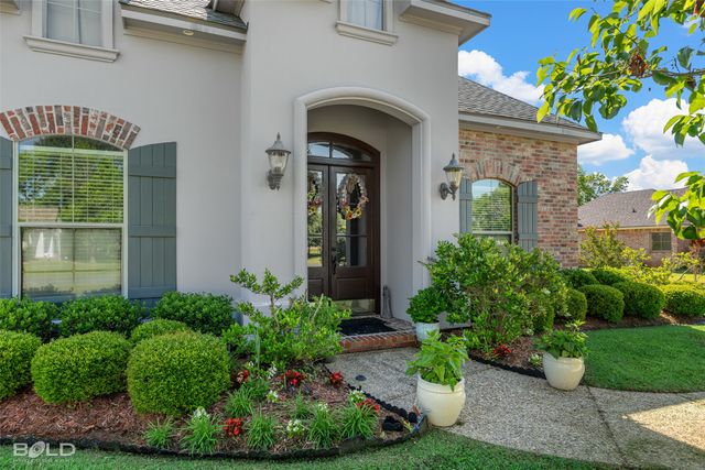 1053 Fawn Hollow, Bossier City, LA 71111