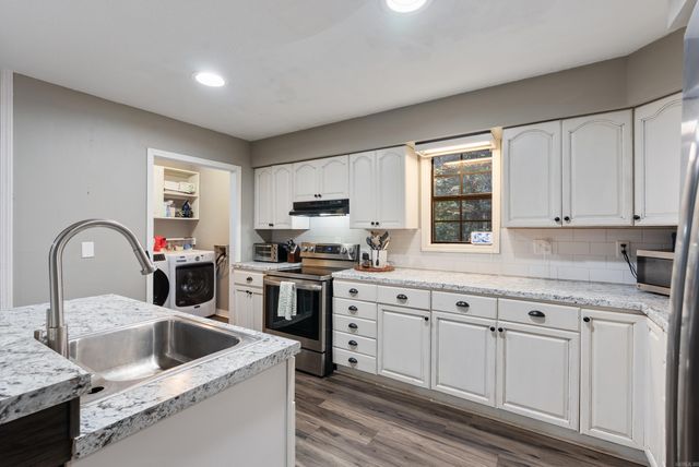 10301 Short Marche Road, North Little Rock, AR 72113