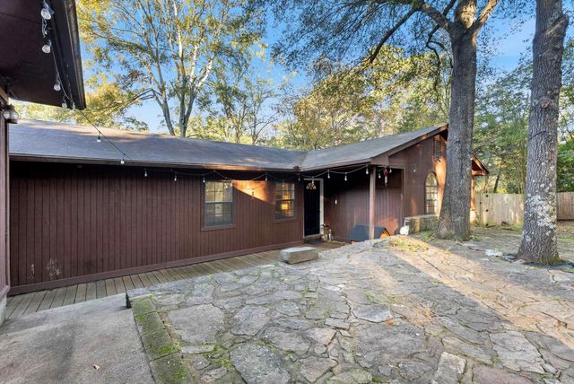 10301 Short Marche Road, North Little Rock, AR 72113