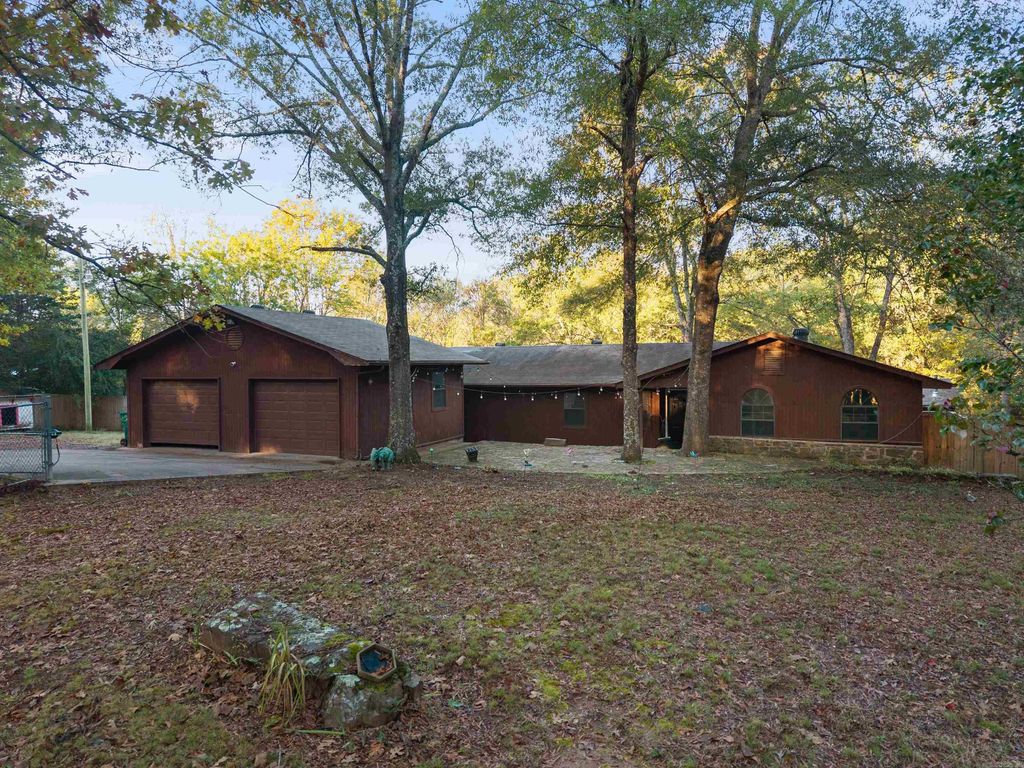 10301 Short Marche Road, North Little Rock, AR 72113