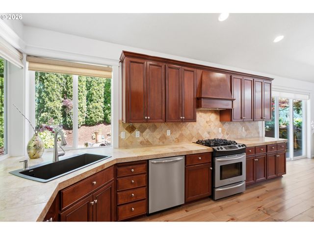 16001 Ne 26TH Ct, Ridgefield, WA 98642